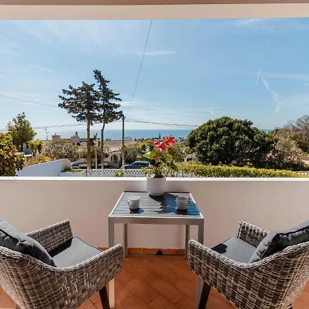 Hotel Fantastic Four-bedroom With Private Pool Luz