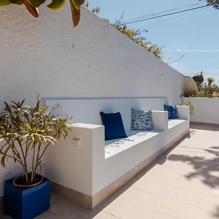 Hotel Fantastic Four-bedroom With Private Pool Luz