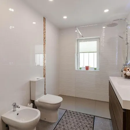 Fantastic Four-bedroom With Private Pool